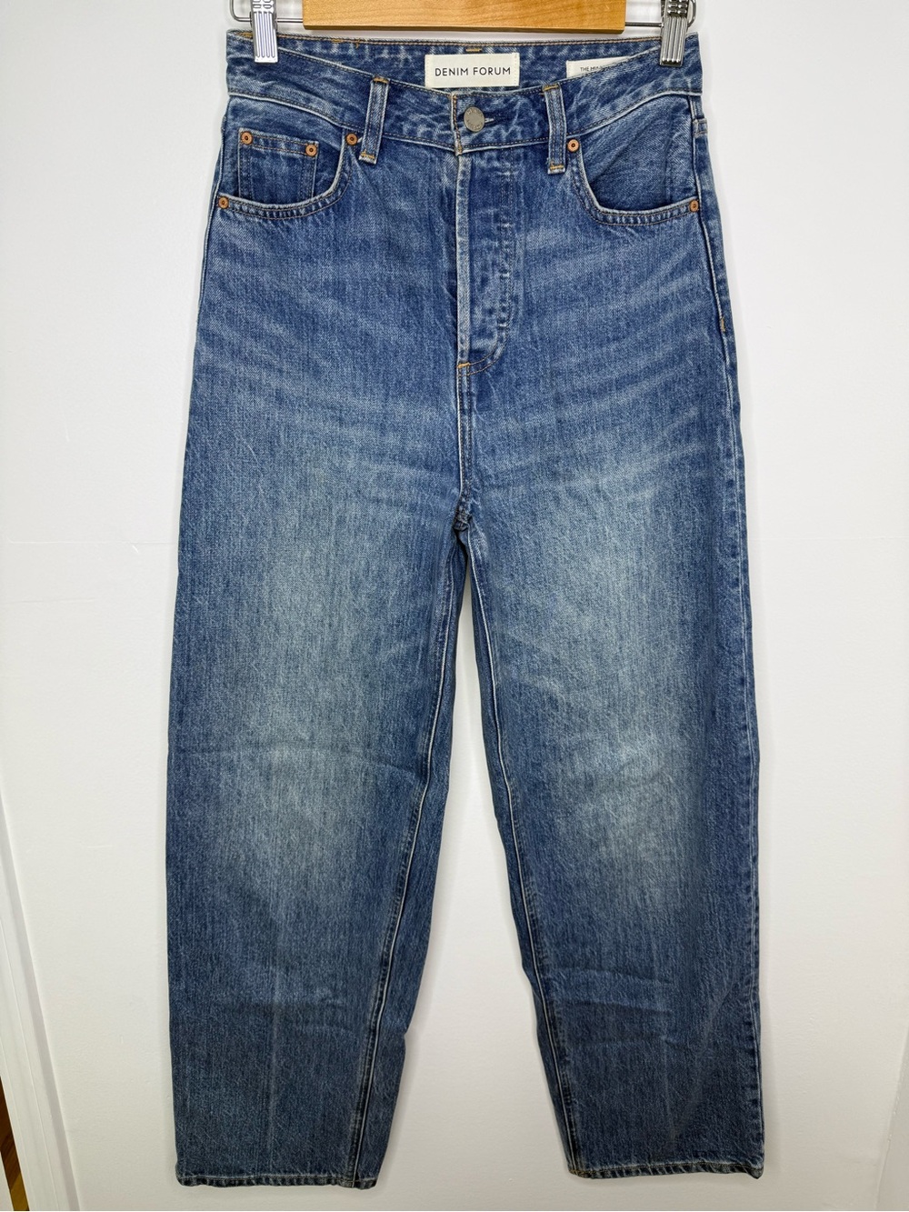 ARITZIA Denim Forum The Mia High Rise Curve 31L Jeans